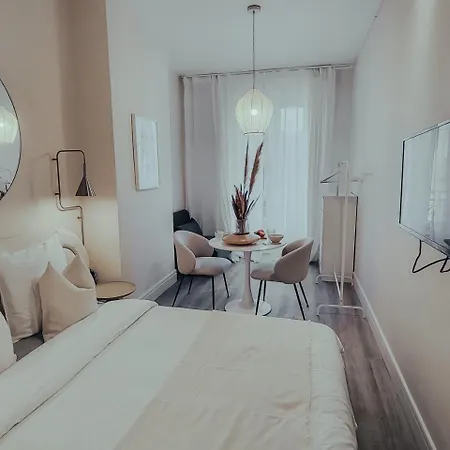 Suite Onega Lyon Extérieur photo